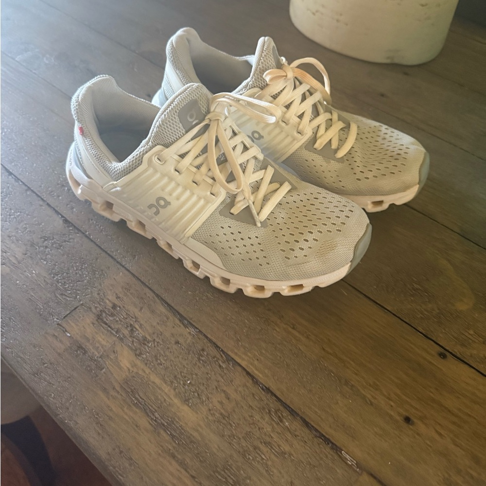 On Running Women's Cream Athletic Shoes